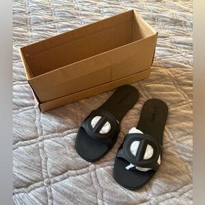 Black Steve Madden Womens Jellie Sandal NEW IN BOX SIZE 6